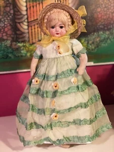 Antica Bambola Cartapesta e Paglia Restaurata Doll Poupee Puppen Vintage - Foto 1 di 8