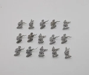 Lot of 15 Loose Miniatures Dixon Age of Marlborough 15mm Musketeers, Lot LC - Picture 1 of 1