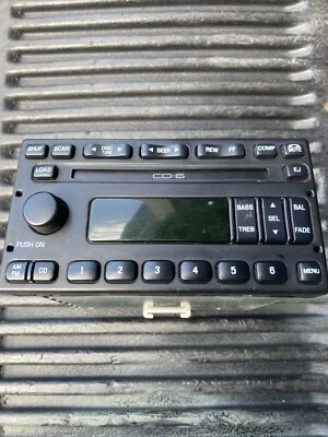 FORD 98-08 OEM Car Stereo 6 disc CD changer PLAYER Crown VICTORIA F150 E150 E250 - Image 1 of 4