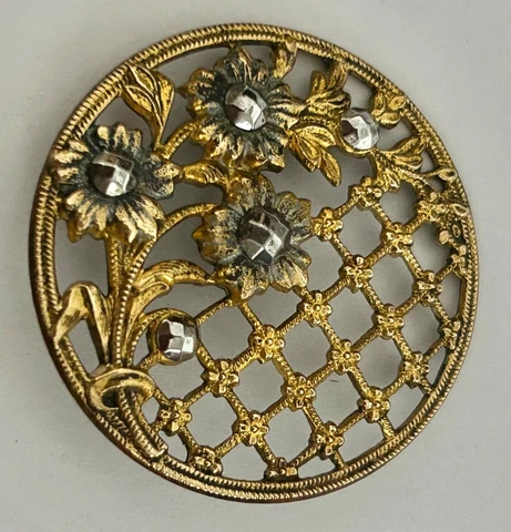Lage Antique 1870'S-80'S PIERCED BRASS BUTTON w/FACETED CUT STEELS #504 Cover
