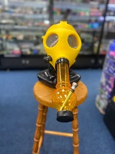 gas mask water pipe - Picture 1 of 7