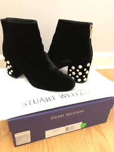 Stuart Weitzman Pearl Bacari Black Velvet Booties Size 6.5 - Picture 1 of 9