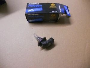 Headlight Bulb Sylvania 9005 - Bild 1 von 2