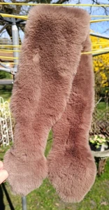 PARK LANE FAUX FUR NECK WRAP STOLE SCARF. 34" x 5". VERY SOFT AND WARMING - Picture 1 of 10