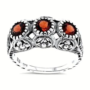 GENUINE GARNET 925 STERLING SILVER THREE-STONE NOUVEAU ANTIQUE STYLE RING   061Z - Picture 1 of 1