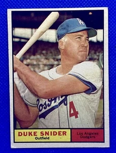 1961 Topps Duke Snider #443 EX+.  RC112 - Picture 1 of 2