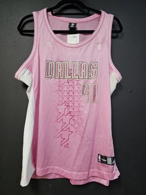Camiseta De Colección Y2K NBA Para Ella Dirk Nowitzki Dallas Mavericks Talla Mujer XL Rara Foto 1 de 4
