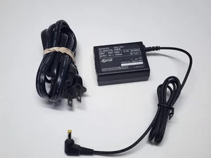 Genuine Sony PSP Charger Power Adapter Supply OEM PSP 1001 2001 3001 CECH-ZAC2 - Picture 1 of 3