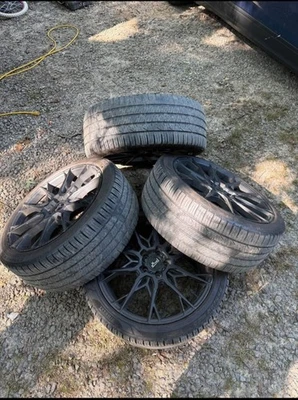 Juego de neumáticos/ruedas de invierno 20" escalonados 265/45R-20 y 295/40R-20 5x112 Porsche, Audi Foto 1 de 3