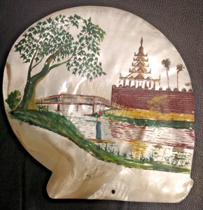 Vintage Burmese Hand Painted Large Abalone Shell (8.5" x 8.5") - Picture 1 of 2