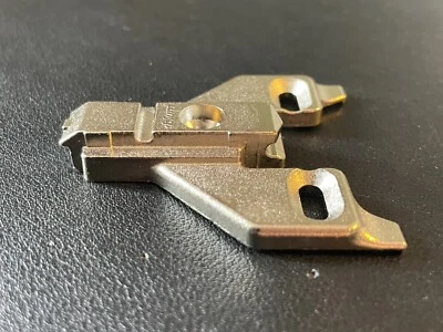 NUEVO BLUM Bisagra de Gabinete 175L660-01.22 Placa de Montaje con Clip - ENVÍO RÁPIDO Foto 1 de 4