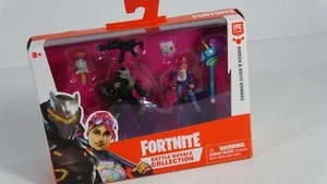 Fortnite Battle Royal Action Figures Omega & Brite Bomber - Picture 1 of 2