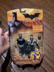 FIGURA BATMAN COMIENZA 5" DOBLE HOJA BRUCE TO BATMAN 2005 - Imagen 1 de 5
