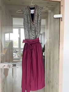 Lodenfrey Dirndl Fleur in 38   Salbei -Eukalyptus - Bordeaux - Beere - Bild 1 von 8