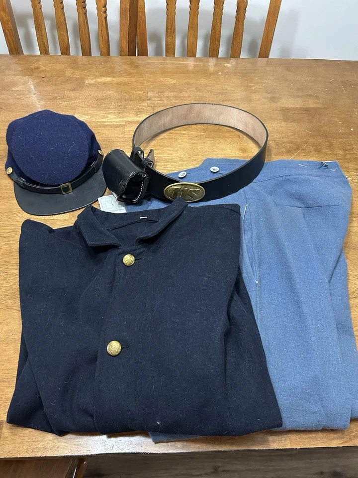 Lote Alistado Federal Recreación Guerra Civil Foto 1 de 4