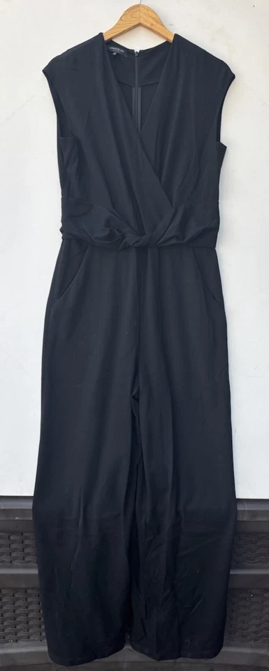 Mono Lafayette 148 New York mediano liso negro sin mangas cuello en V Foto 1 de 4