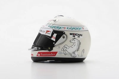 NEW 1:5 Casco Helmet F1 SEBASTIAN VETTEL 2015 FERRARI SPARK +Magazine - Image 1 of 4
