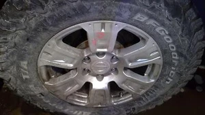 Used Wheel 2017 Nissan Titan 18x8 6 Spoke 6 lug - Grade B - Photo 1 sur 24