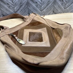 Cartera boho de hombro con retazos Baldwin de cuero marrón marca Lucky - Imagen 1 de 9