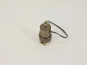 Clippard ET-3-24 Elwctronic Valve, 3-Way, Normally Closed, In Line Mount, 24VDC - Picture 1 of 6