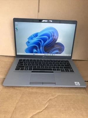 Laptop Dell Latitude 5410 i7 10610U 1,80 GHz 14" FHD 32 GB 512 GB NVMe Windows 11 Foto 1 de 4