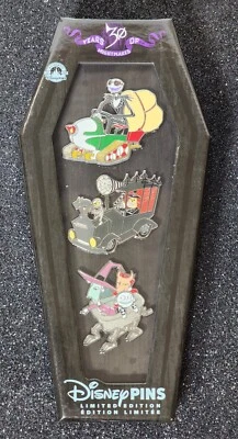 Значок Disney Nightmare Before Christmas 30 Years of Nightmares в коробке LE 4250 - Изображение 1 из 4