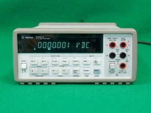 Multímetro digital HP / Agilent 34401A usado 61/2 dígitos probado y puntual + cables - Imagen 1 de 13