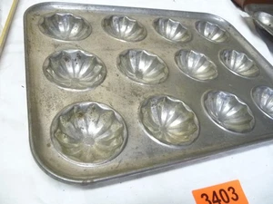 3403.       Alte   Backform  Muffin Form  Kuchen  Deko Backform - Bild 1 von 3