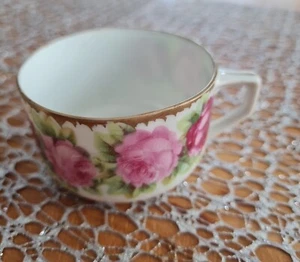 alte Moccatasse Silesia Rosen Rosendekor - Bild 1 von 4