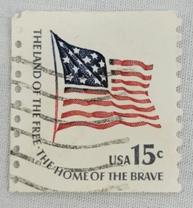 Estampilla postal de Estados Unidos ~ Bandera americana/Tierra de los libres... ~ Sello de 15¢ publicado ~ Q18 - Imagen 1 de 6