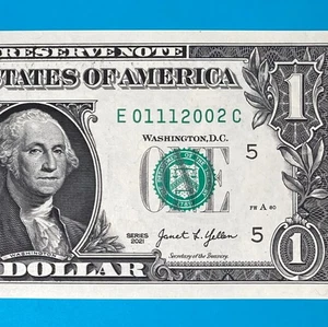 January 11, 2002 (E 01112002 C) BIRTHDAY $1 One Dollar Bill *UNC* - Picture 1 of 4