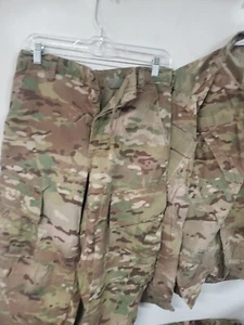 Special U.S. fire resistant Small Regular ARMY MILITARY USGI MULTICAM  set used  - Picture 1 of 13
