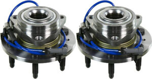 Moog Front Wheel Bearing and Hub Assembly Pair Fits 2002-2006 Escalade EXT