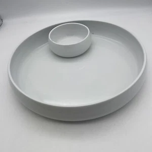 Crate and Barrel Bret Bortner BIA chip and dip bowl serving dish, white ceramic - Picture 1 of 8
