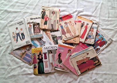 Lot 18 Sewing Patterns Adults Children Clothing Costume Home Decor Vintage - Image 1 of 4