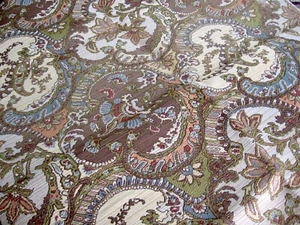 UPHOLSTERY FABRIC REMNANT BEAUTIFUL MULTICOLOR DESIGN 37" X 31" - Imagen 1 de 3