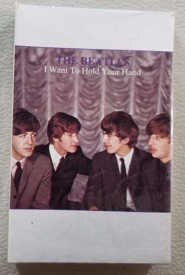 1991 Beatles Cassette I Wanna Hold Your Hand and This Boy RE7 - Image 1 of 1