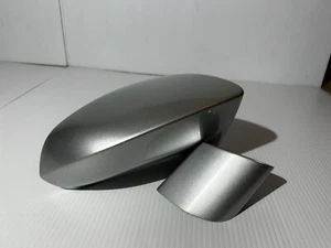2004-2008 LAMBORGHINI GALLARDO OEM PASSENGER MIRROR COVER SILVER - Foto 1 di 12
