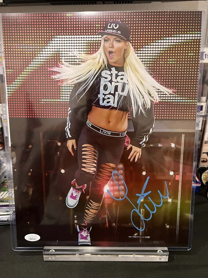 Liv Morgan JSA CERTIFICADO DE AUTENTICIDAD (11x14 metálico) funhouse WWE foto firmada autografiada Foto 1 de 1