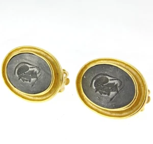 1" Carolee Roman Soldier Earrings Clip On Goldtone Oval - Picture 1 of 6