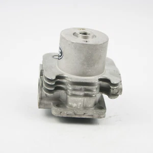 Testa cilindro raffreddata ad acqua adatta a motore marino 29cc ZENOAH G290PUM per barca a gas RC - Foto 1 di 3