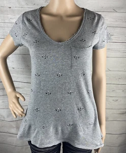 Camiseta Maison Jules XS Gris Plateada Tachonada Mangas Cortas Cuello en V Bolsillo Linda - Imagen 1 de 12