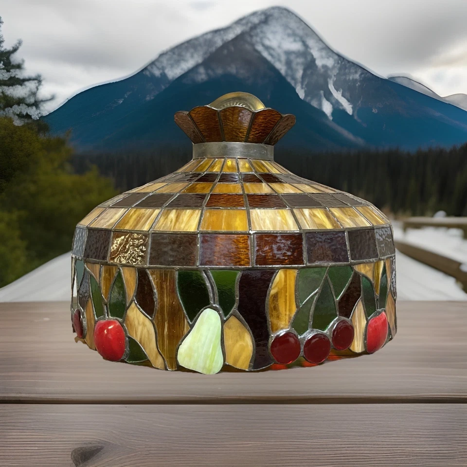 Vidro com chumbo estilo café frutas Tiffany 21”x14” de altura com globo branco 7” - Imagem 1 de 4