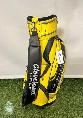 Nueva bolsa de personal de golf Cleveland Long Game Fitting con capucha negra/amarilla Foto 1 de 4