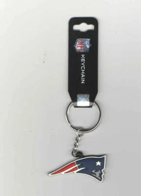 NEW ENGLAND PATRIOTS KEYCHAIN LOGO SOFT PLASTIC NEW LICENSED NFL CHARM PULL