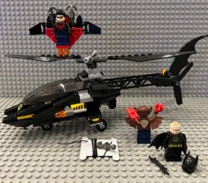 LEGO 76011 Batman Man-Bat Attack PRE-OWNED / SHIPS FREE - Picture 1 of 2