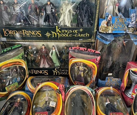 The Lord of the Rings LOTR ToyBiz Action Figures -- Multi Listing -- UK Seller Cover