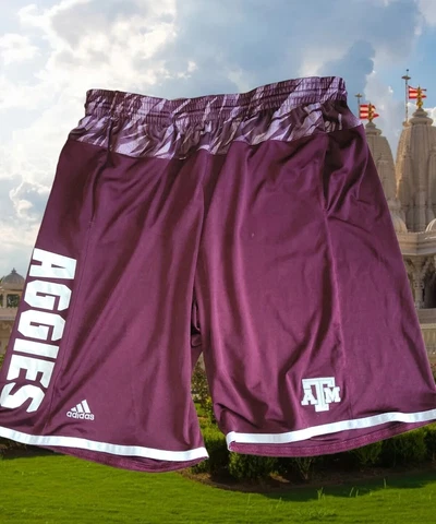 Men's Adidas Texas A & M Maroon Basketball Shorts Size Large Cover