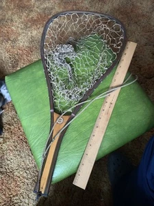 Vintage USA Cortland Quality Beautiful Wood Fishing Net 23 1/2" Long It Floats - Picture 1 of 11