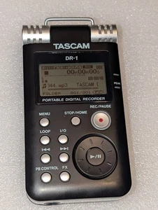 TASCAM DR-1 Portable Solid State Recorder Box Case Manual 1Gig Mem Card Battery - Picture 1 of 20